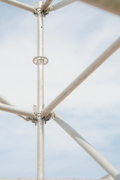 Andamios Certificados: Garantiza la Seguridad en Trabajos de Altura - Imagen 1